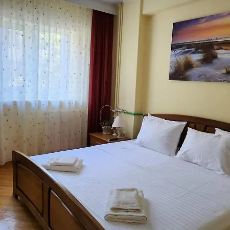 Eugenia House Apartmán *