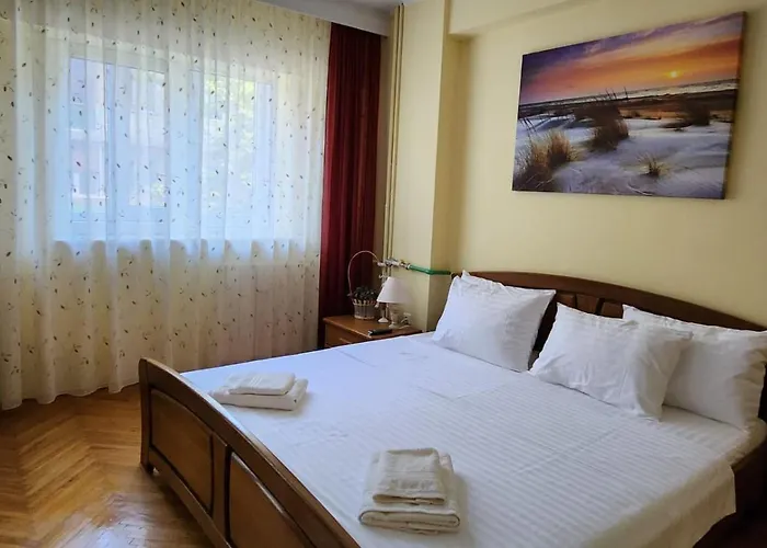 Eugenia House アパート *